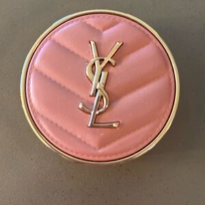 Yves Saint Laurent Make Me Blush 24 hour Buildable Powder Blush  44 JAZ31E
